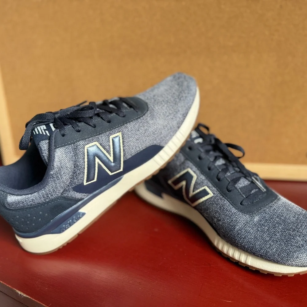 New Balance 005 Woman’s Sneakers - Picture 1 of 4